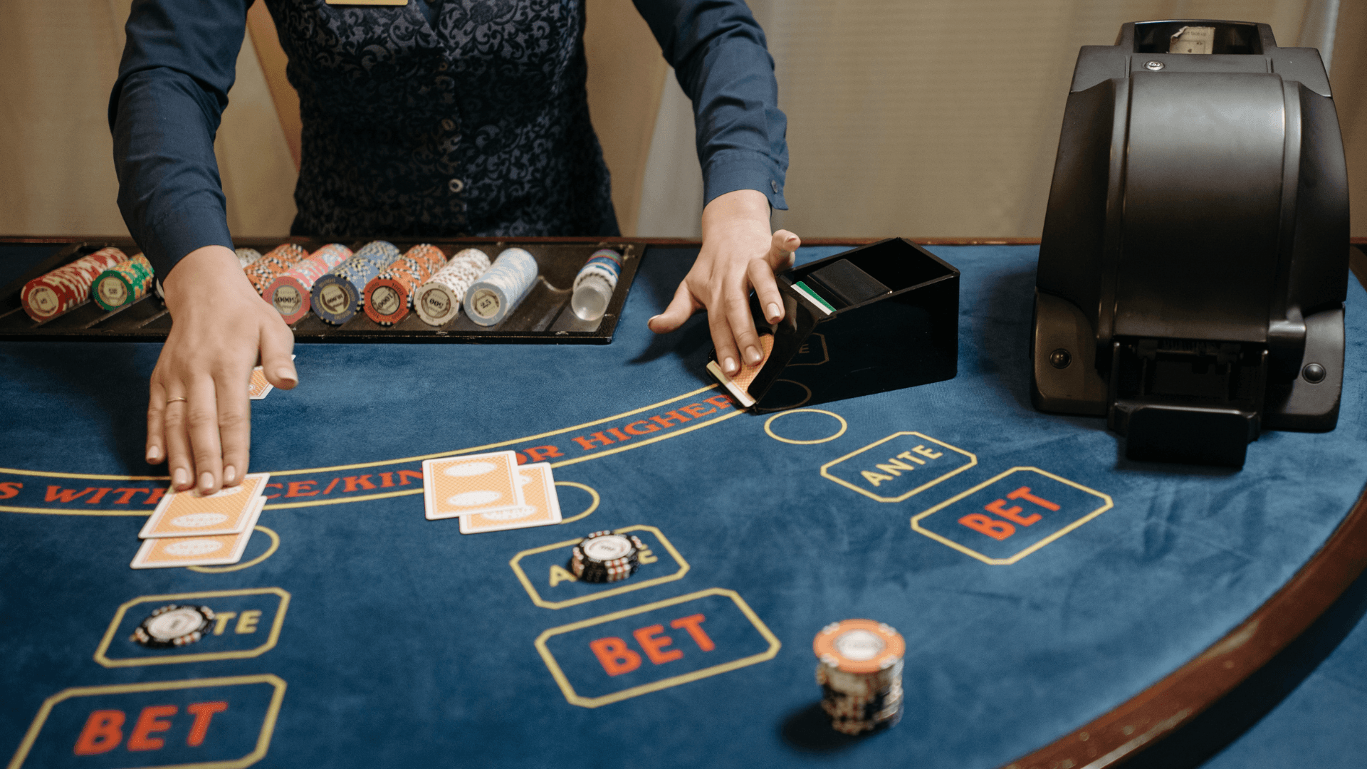 Estrategias y sistemas de apuestas de Baccarat: cuál es el mejor image