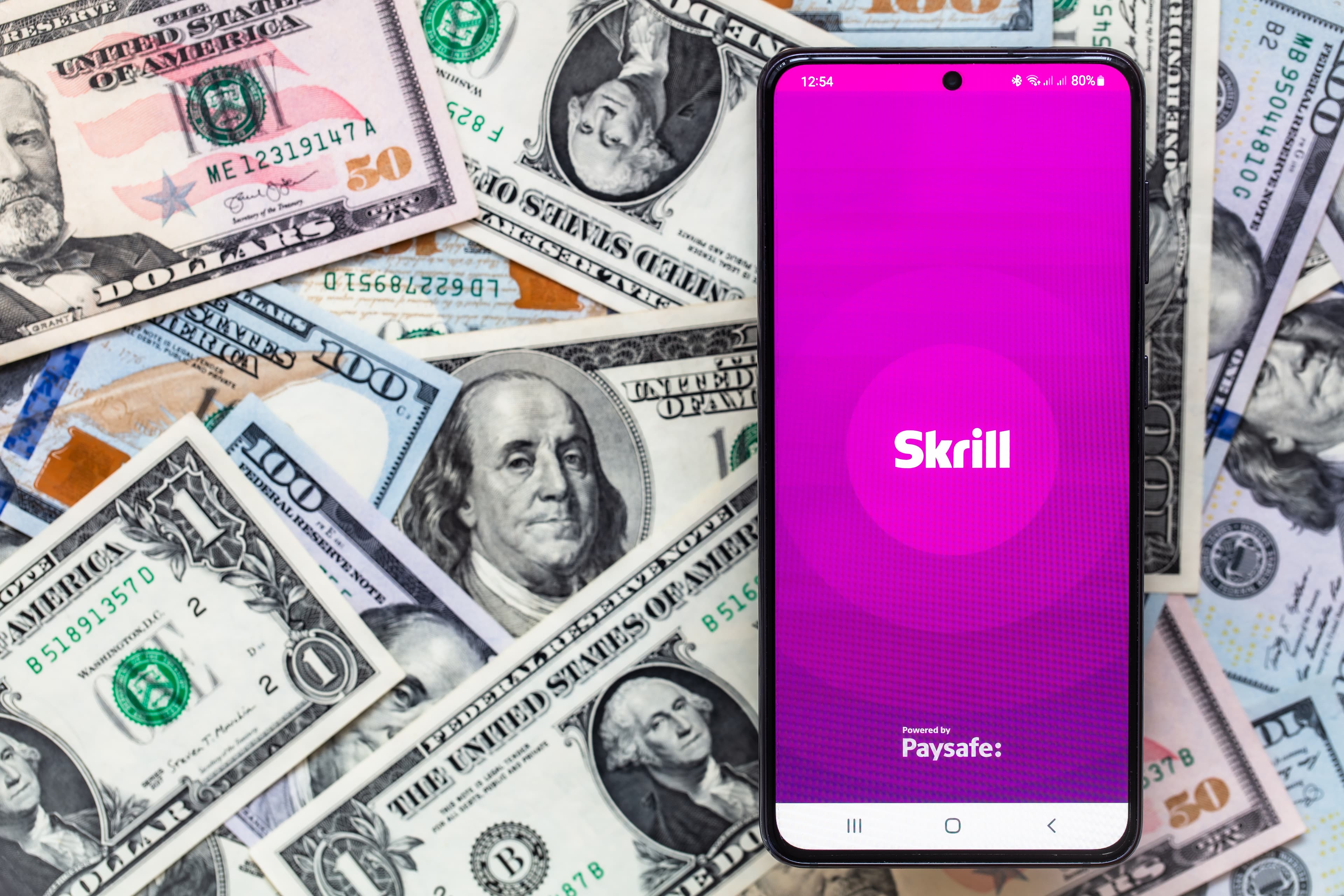 Programas de recompensas de Skrill: maximización de los beneficios para las transacciones de casino en línea image