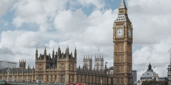 Por qué las enmiendas de 2005 de la Ley de juegos de azar del Reino Unido pueden tener que esperar hasta 2022